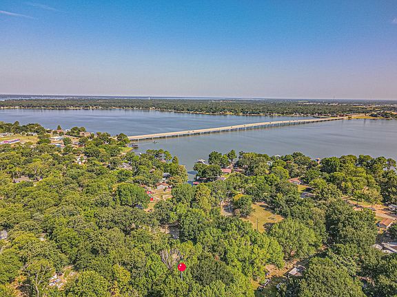 5th image of 79 Whispering Oaks Trl