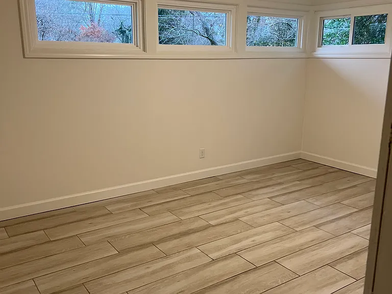 912 Wesley Rd — Photo 16