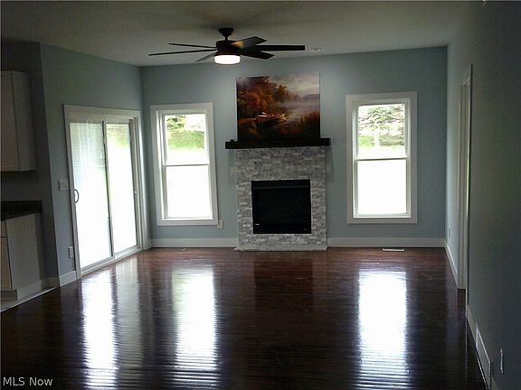 3rd image of 12633 Ward Dr