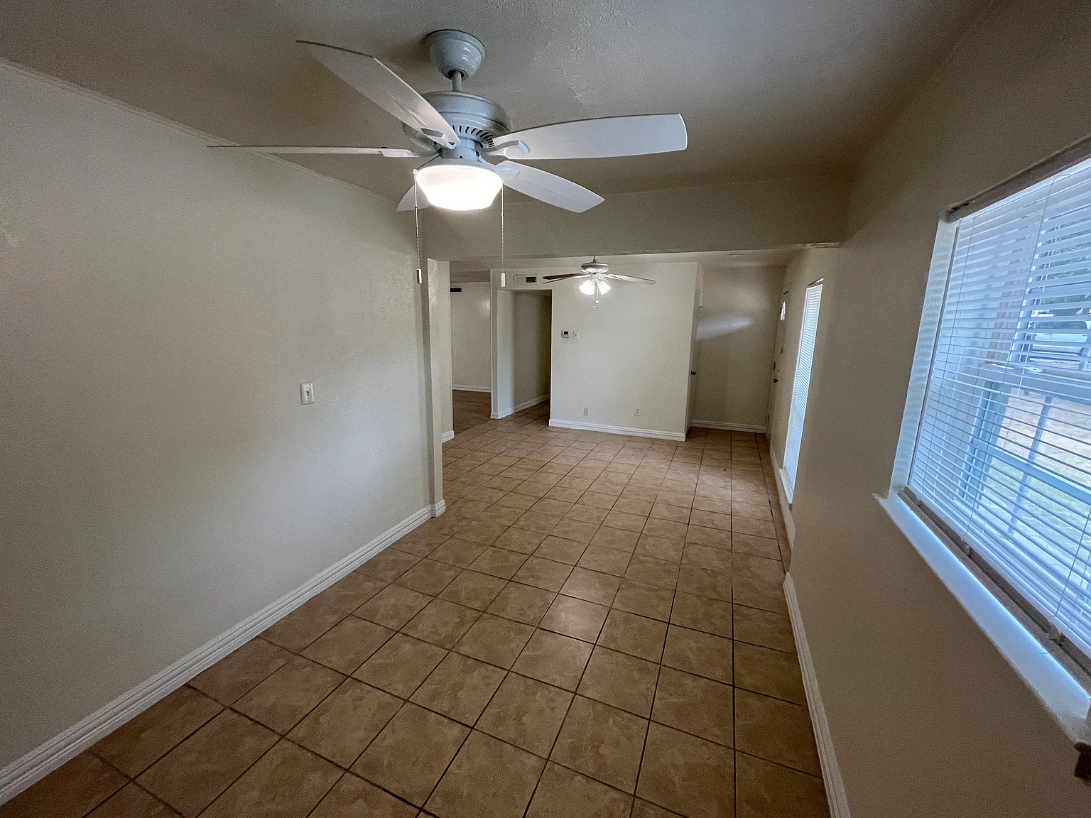 4 bed, 1568 sqft, $1,900 — Photo 4