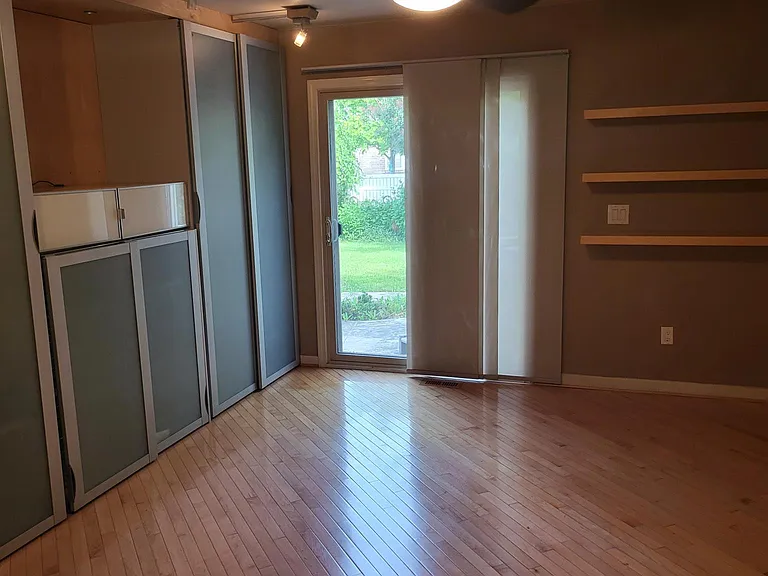 3355 Willow St — Photo 15