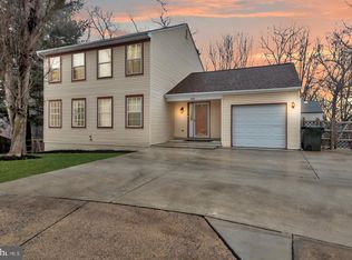 10603 Hunters Chase Ln, Damascus, MD 20872