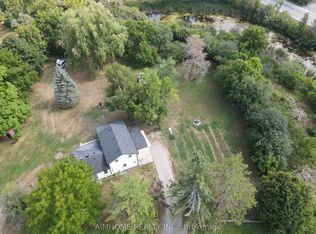 15 Main St, Georgina, ON L0E 1N0