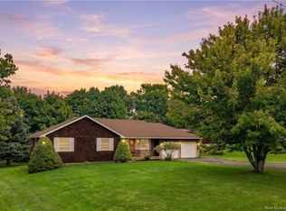 17 Lionel Dr, Quispamsis, NB E2E1K3