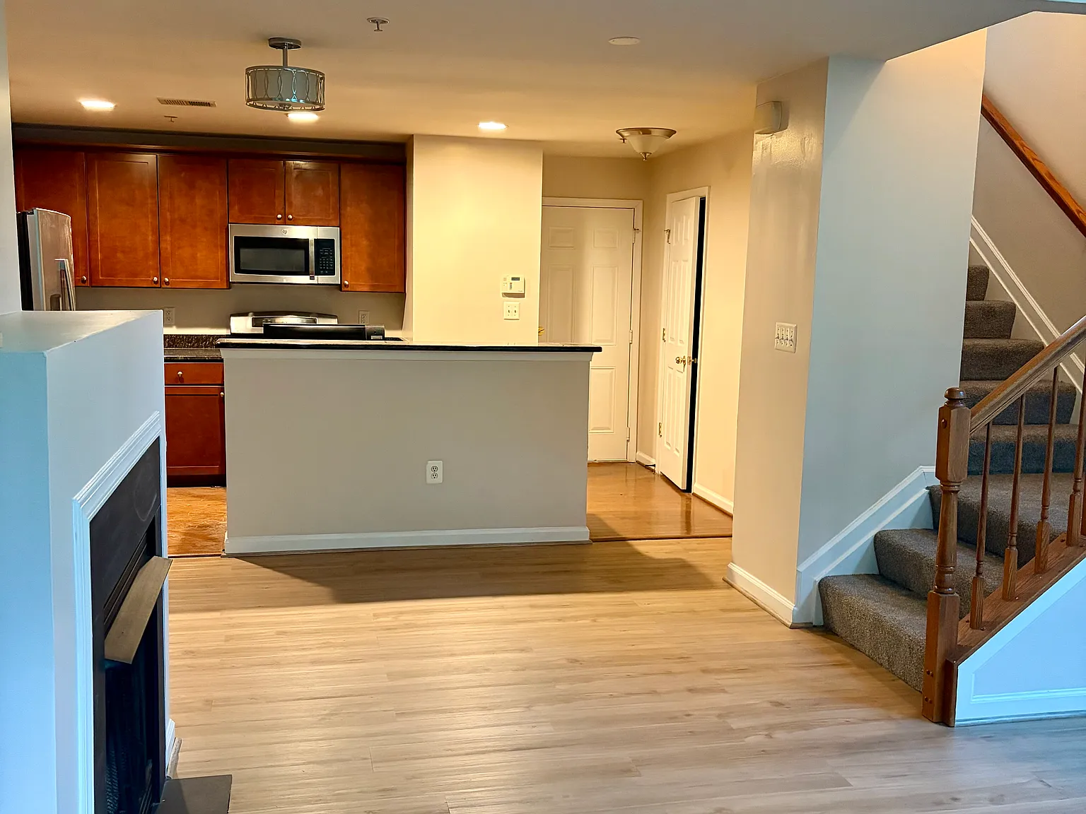 2 bed, 2.5 bath, 1563 sqft, $2,750 — Photo 1