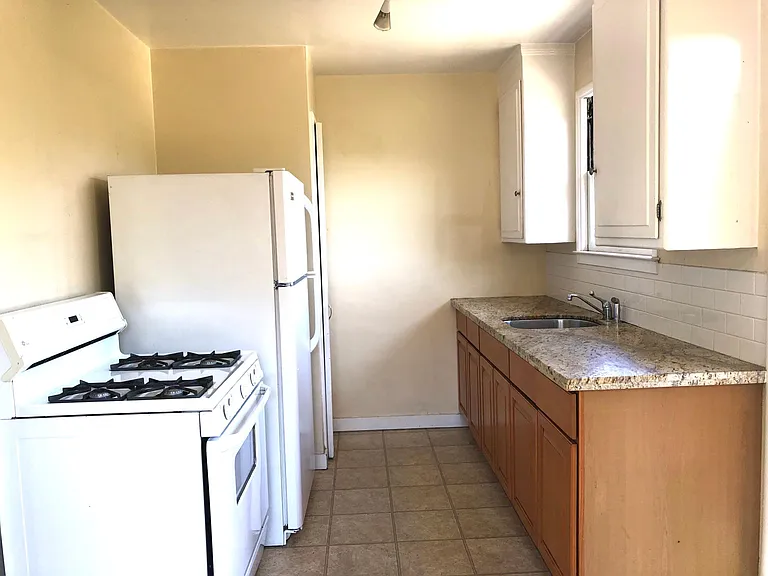 1725 San Pablo Ave — Photo 6