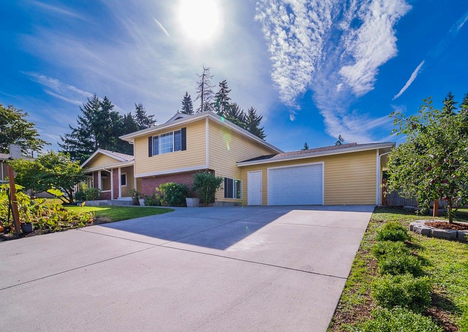 1st image of 16021 84th Ave NE
