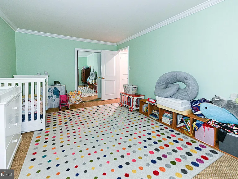 7377 Montcalm Dr — Photo 21