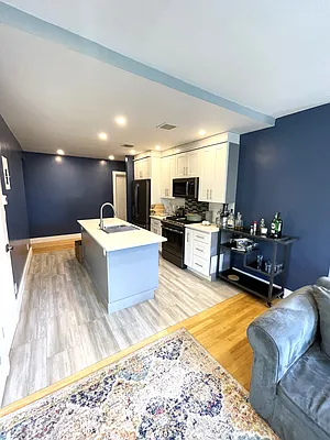 Rented by Brooklyn Real Inc | media 2