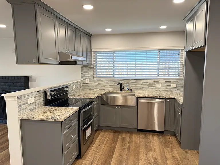 7244 Catamaran Dr — Photo 6