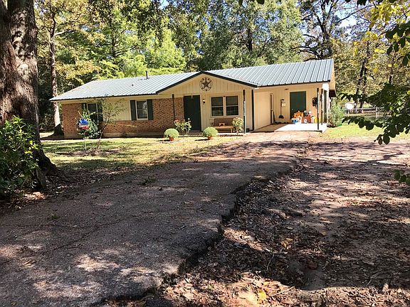 2nd image of 101 Long Leaf Cir