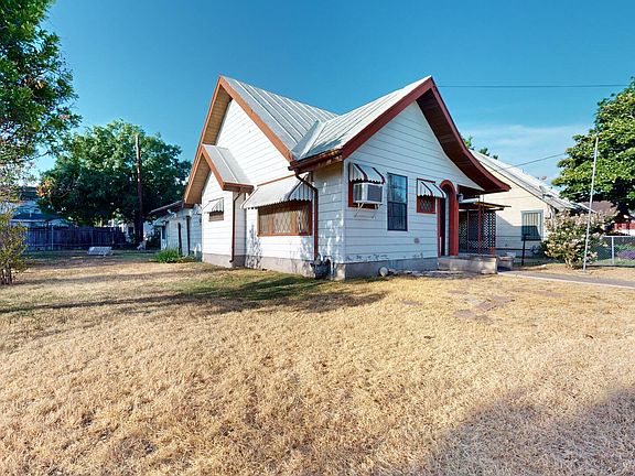 3rd image of 831 Mckinley