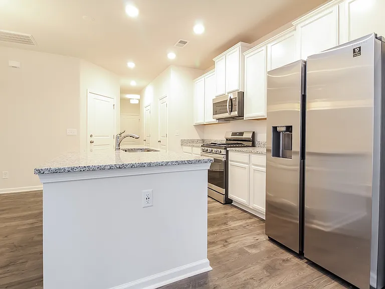 10 Oak Rose Dr — Photo 4