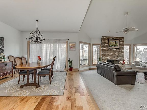 4th image of 7313 Spinnaker Ave NE