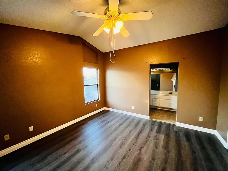 44339 Fenner Ave — Photo 10