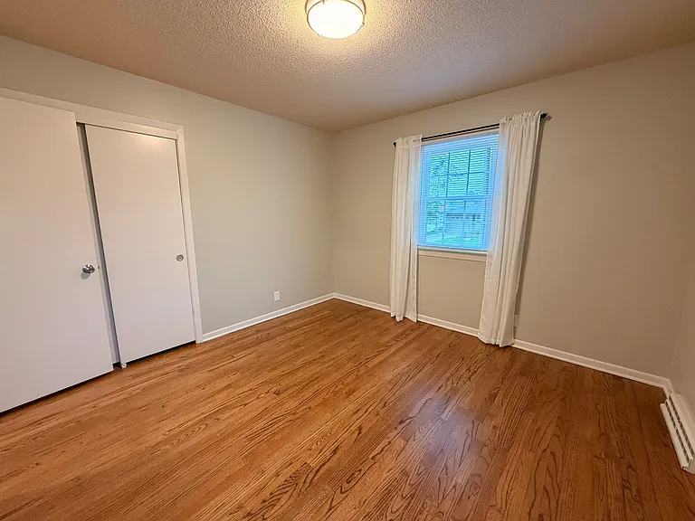 1216 Robin Dr — Photo 22