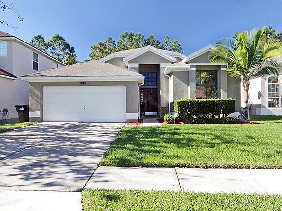 3rd image of 828 Magnolia Creek Cir
