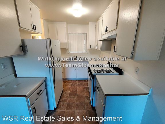 3rd image of 1451 Michigan Ave APT 18