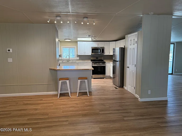 8201 E Canyon Ln — Photo 6