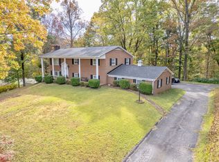 190 Lakeshore Terrace Rd, Hardy, VA 24101