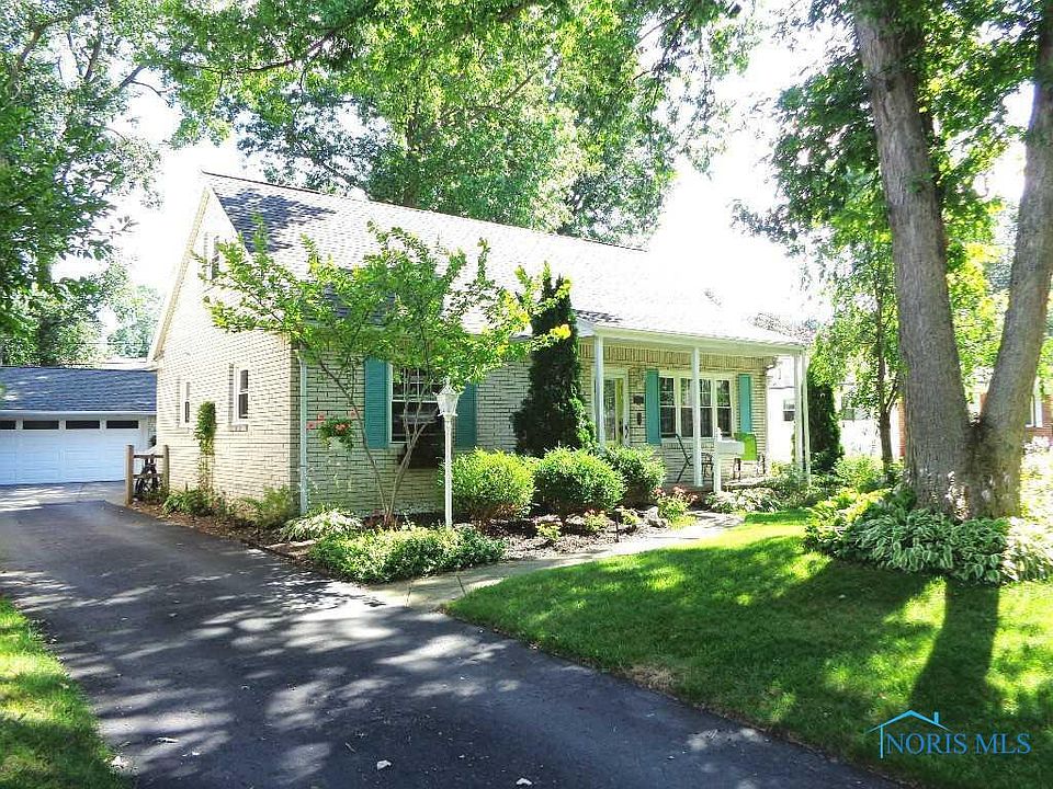 1st image of 4149 Oak Crest Dr