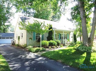 4149 Oak Crest Dr, Toledo, OH 43623