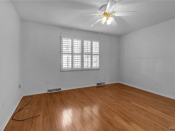 2nd image of 12 Brookfield Ln Unit 1