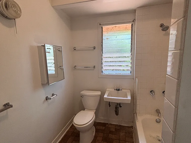 94-75 Poailani Cir #A — Photo 9