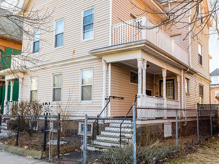123 Washington St #B — Photo 13