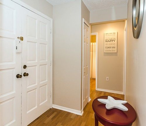 3rd image of 506 Windrush Bay Dr