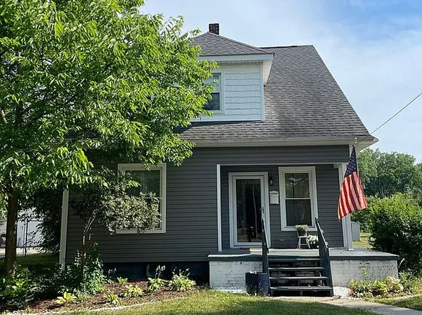 518 Main St, Dundee, MI 48131