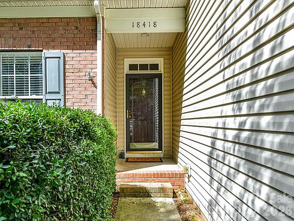 3rd image of 18418 Torrence Chapel Estates Cir
