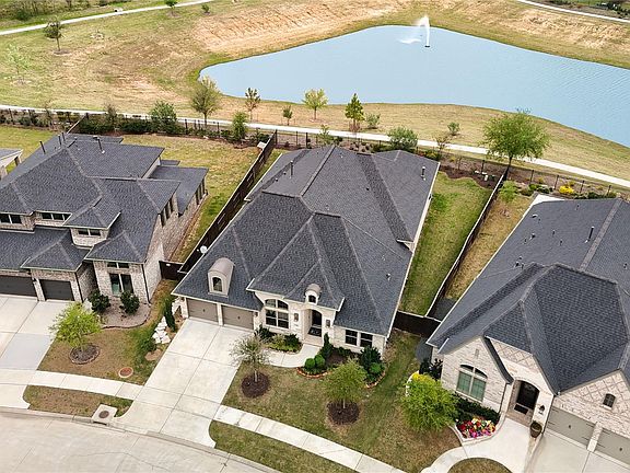 3rd image of 7326 Orangetip Rd