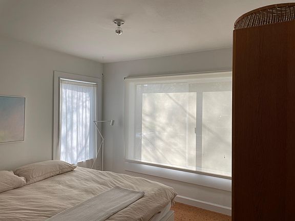 3rd image of 3409 Werner Ave