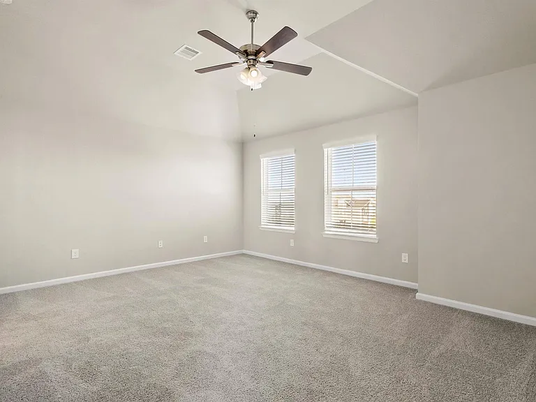 3206 La Rambla Dr — Photo 10
