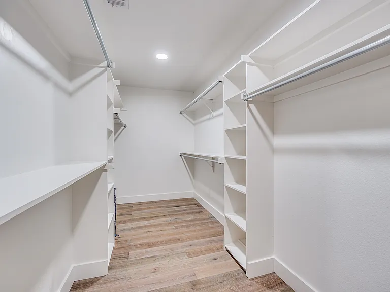 6719 Duffield Ct — Photo 14