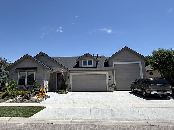 2nd image of 1432 N Glen Aspen Ave