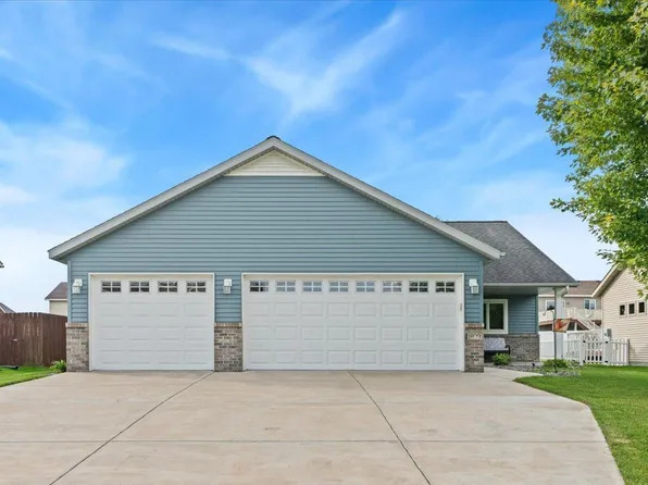 1809 7th St N, Sartell, MN 56377