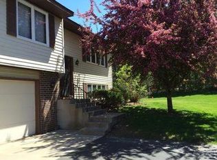 9269 Dartford Rd, Woodbury, MN 55125