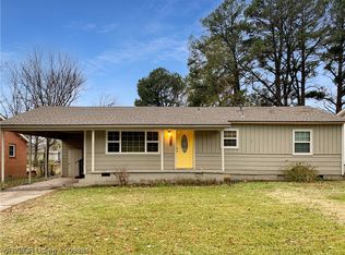 3820 Crystal Ln, Fort Smith, AR 72904