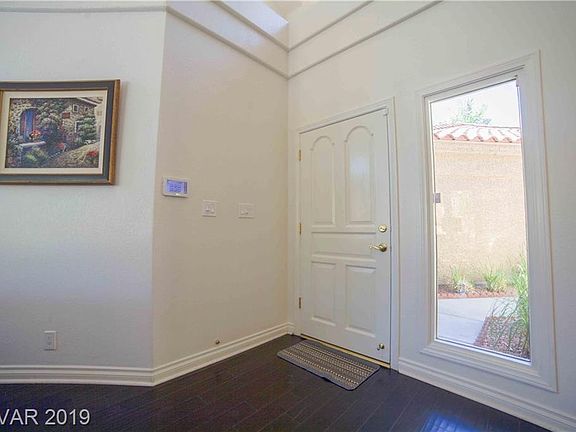 4th image of 7988 Harbour Towne Ave