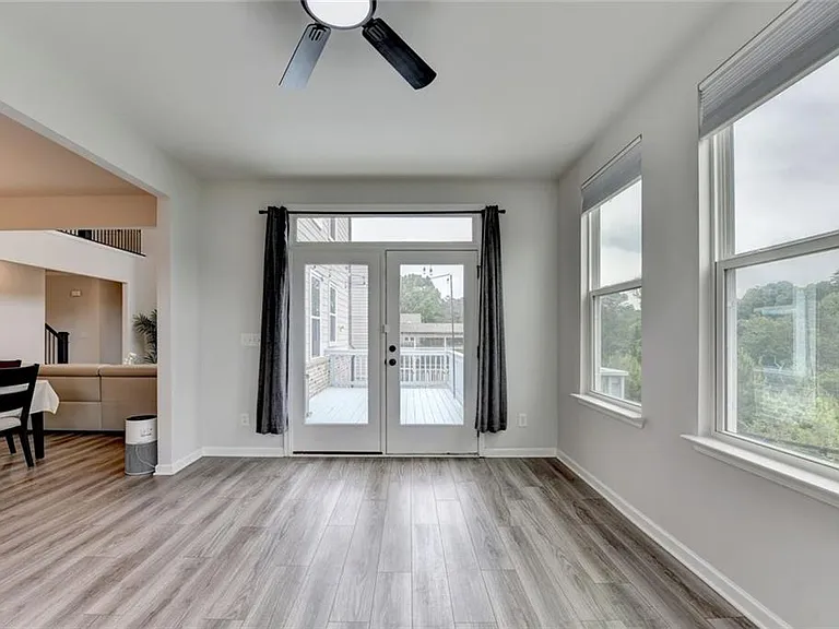 4665 Shipley Ave — Photo 26