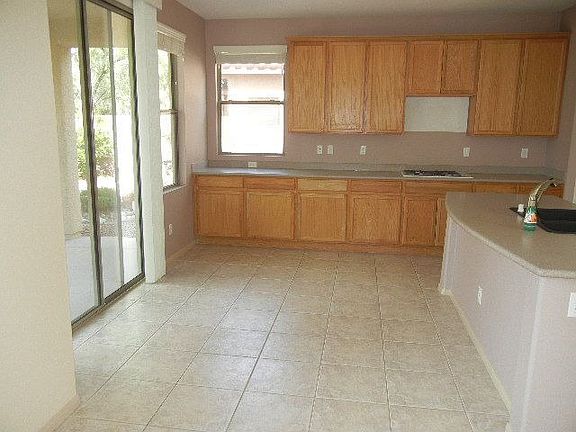 4th image of 10458 Calico Pines Ave