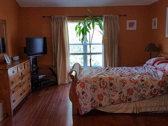 4th image of 3154 Quail Dr