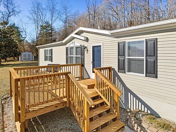 5th image of 4805 Shelburne Rd