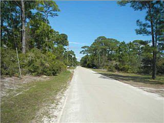 5th image of 989 W Bayshore Dr