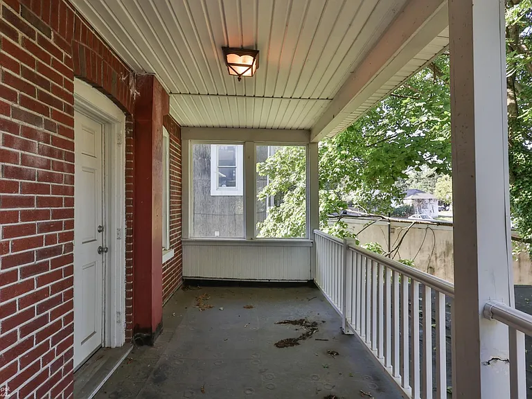 38 S Main St — Photo 17