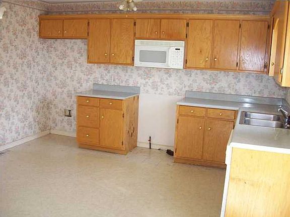 5th image of 2081 Summer Breeze Cir NE