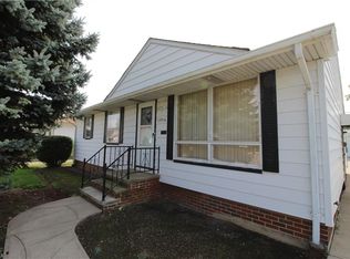 15916 Northwood Ave, Maple Heights, OH