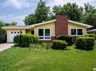 503 S Skyline Dr, Carbondale, IL 62901